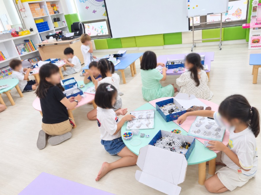 아동보육과(다함께돌봄센터 프로그램 운영 모습) (3).jpg