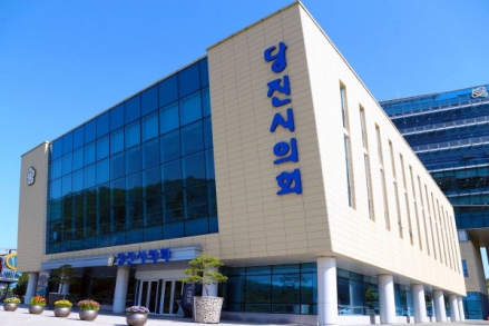 당진시의회, 서영훈 의장 불신임안 가결!