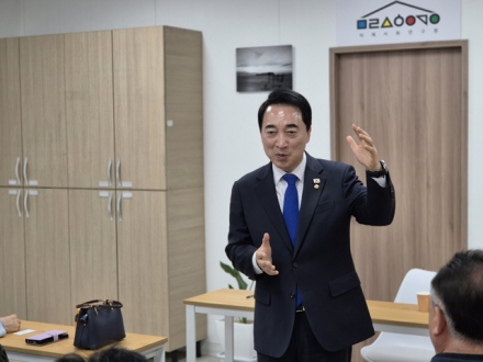 박수현, 천안서 '광폭 행보'…지지자·장애인·간호사·노동계 잇달아 만나