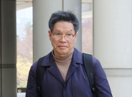 '위안부 모욕' 단체 김병헌 대표 구속 송치