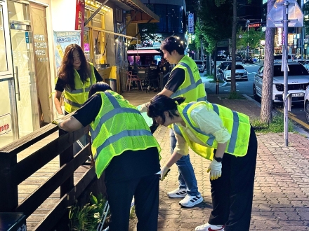 아산시 청년위원회, ‘청년이 걷는 깨끗한 아산’ 플로깅 진행