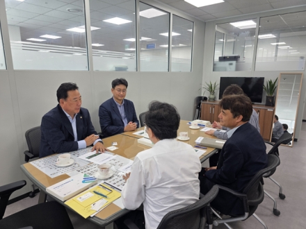 어기구 의원, 정부세종청사 찾아 당진 현안 해결 나서