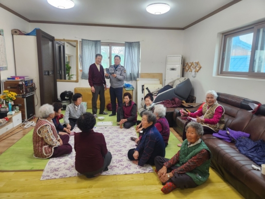 서산경찰서 부석파출소 마을총회 참석 주민들 상대 신종범죄 예방활동 전개!