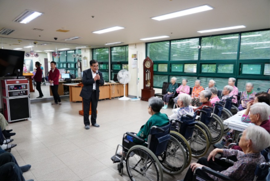 김기웅 서천군수, 추석 명절맞이 사회복지시설 위문.jpg