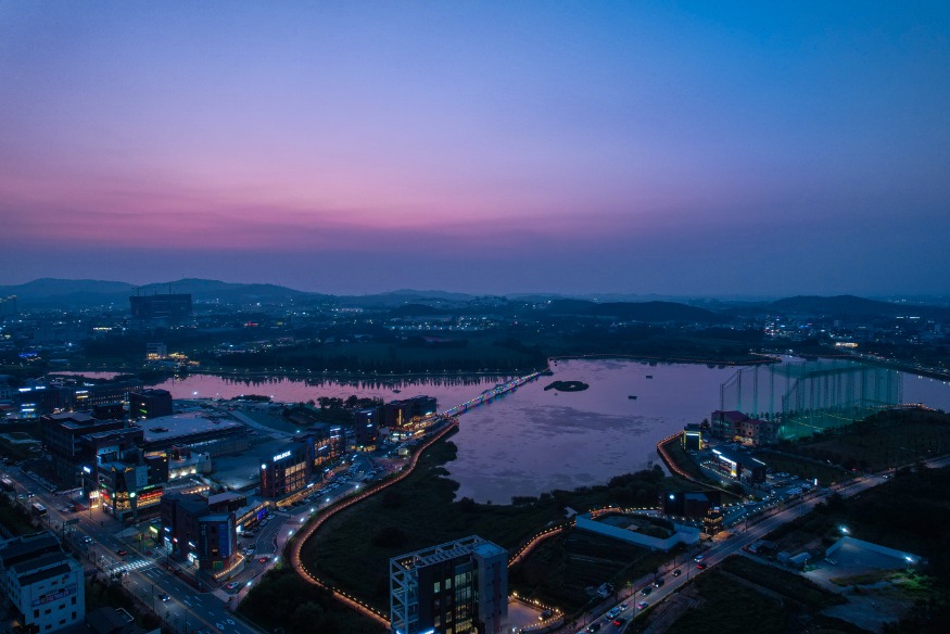 환경정책과(성성호수공원 전경) (1).jpg