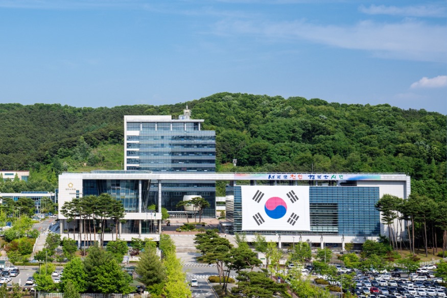 천안시청 전경2.jpg