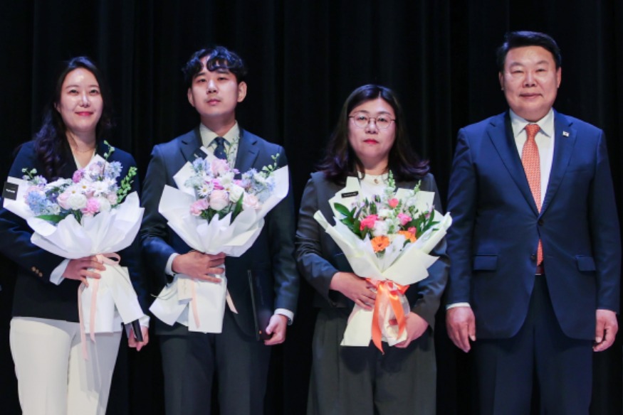 (사진3) 공모전 시상.JPG