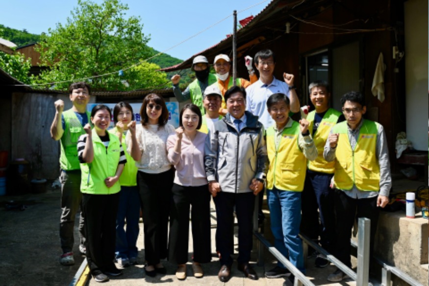 3.치매안심 주거환경개선사업 현장방문.jpg