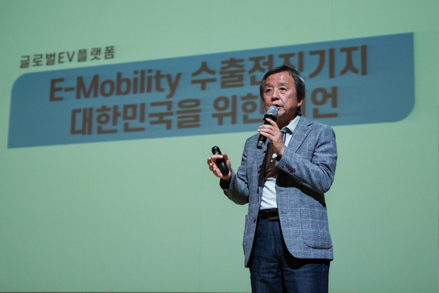 (사진2) 김대환 이사장 특강(1).jpg