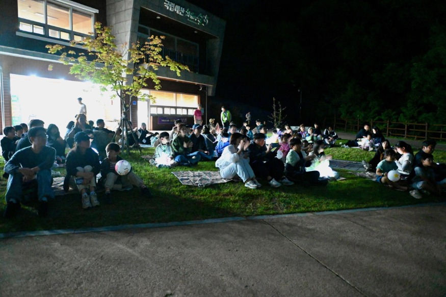 4.반디랑 놀자 행사 모습.jpg