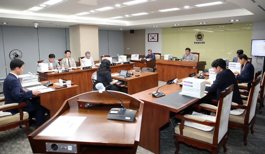 240611_제352회 정례회 제1차 건설소방위원회 (2).JPG