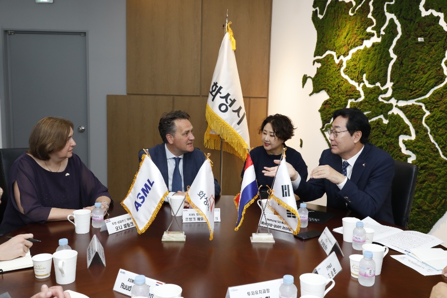 화성시, 1조원 규모 ASML-삼성전자 연구지원시설 투자유치 성공.jpg