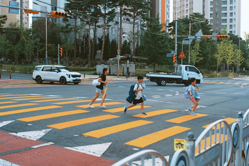 교통약자 보호구역 시인성 개선.jpeg