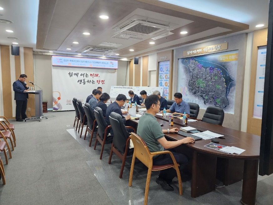 (사진1) 중간보고회 사진.jpg