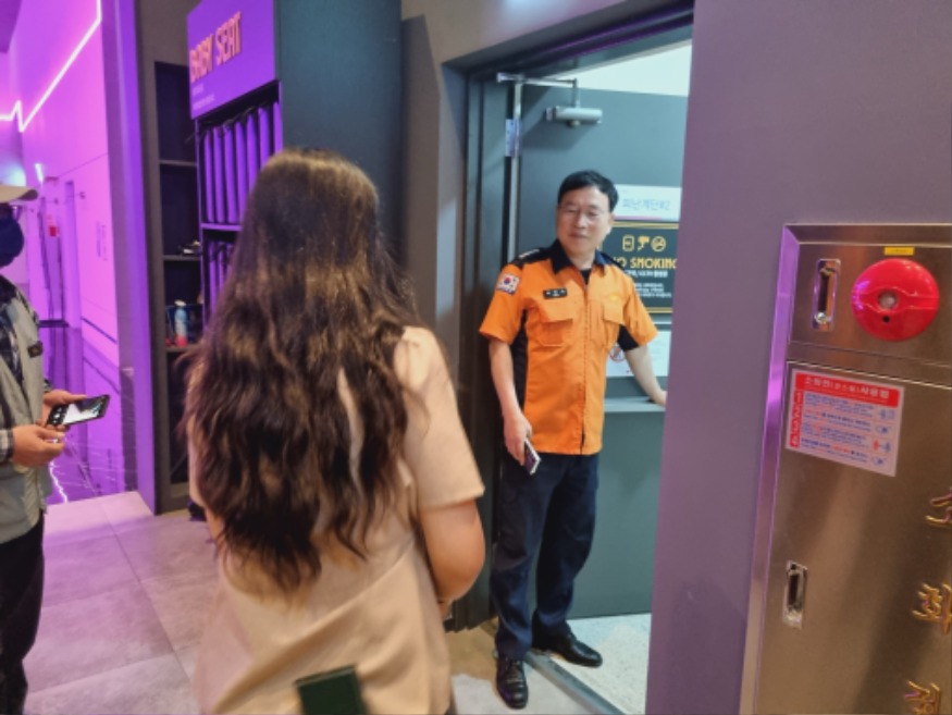 영화관관련사진.jpg