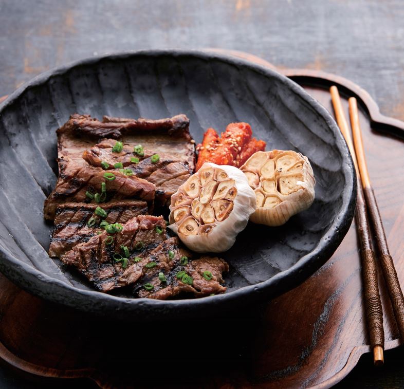 2일 (슈퍼푸드 ‘홍성마늘’ 전국 안방에 맛과 영양을 전한다!)_홍성마늘 갈비구이.JPG