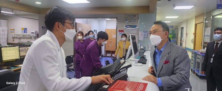 보건정책과(박상돈시장 응급의료 현장방문-단국대병원) (1).jpg