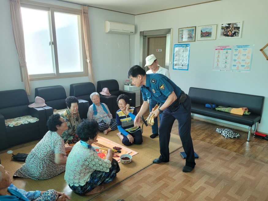 240905 서산경찰서 팔봉파출소 추석명절 대비 범죄예방 홍보활동 전개.jpg