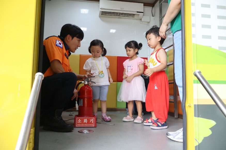 관련사진(한성아이어린이집 교육).JPG