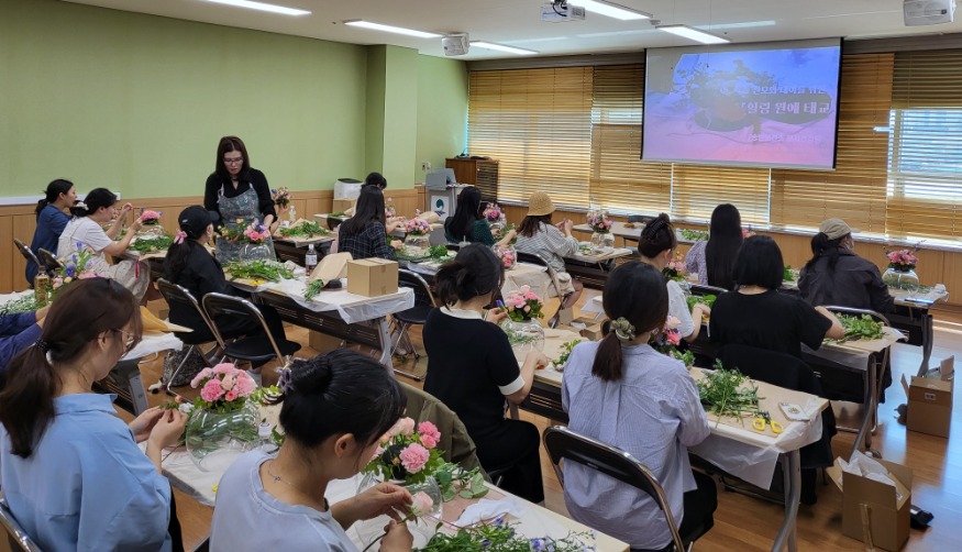5 평택시 임신부 대상 힐링 원예 태교 교실 운영.jpg