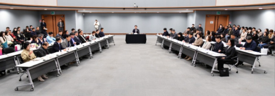 1.안산시, 2024 안산페스타 결과 공유…“함께 이뤄낸 의미 있는 첫발”(2).jpg