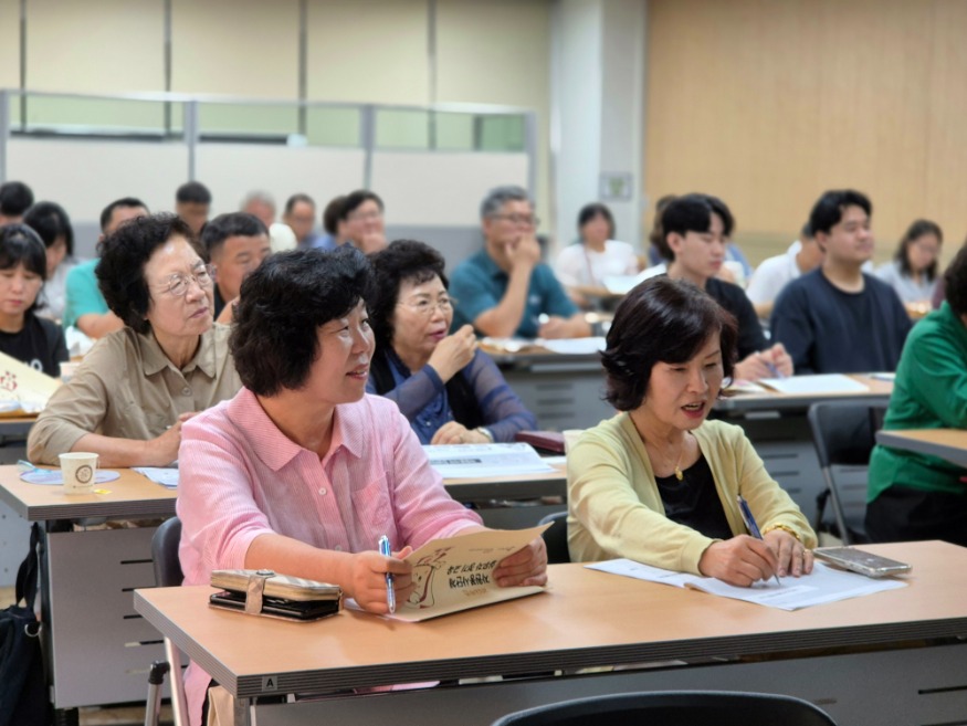 1-3 평택시자원봉사센터 자원봉사단체 전문성과 소통의 날개를 달다.jpg