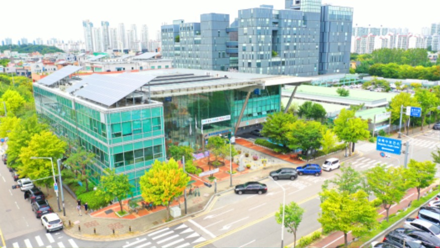 3.안산시자살예방센터, 청소년 교육 간담회 열고 안전망 구축 논의(상록수보건소 전경).jpeg