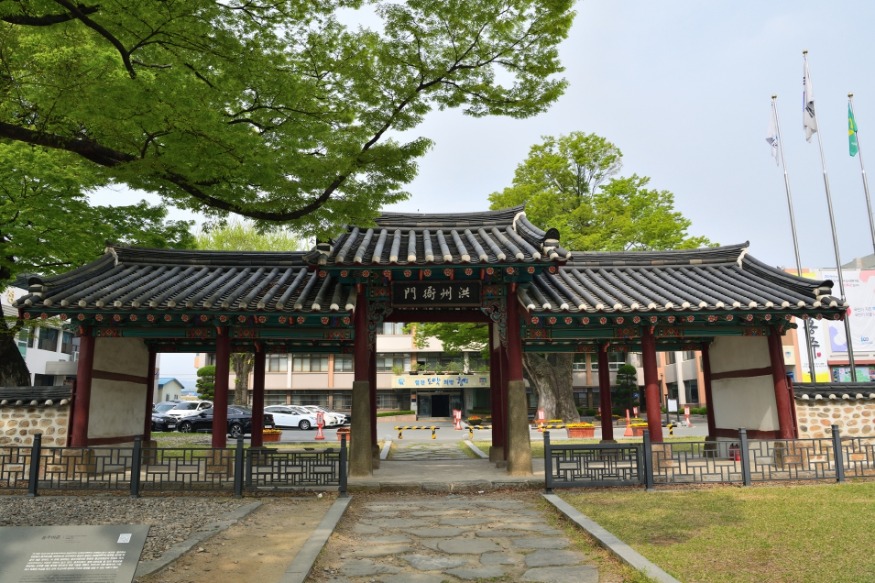 홍주아문 전경 (3).jpg