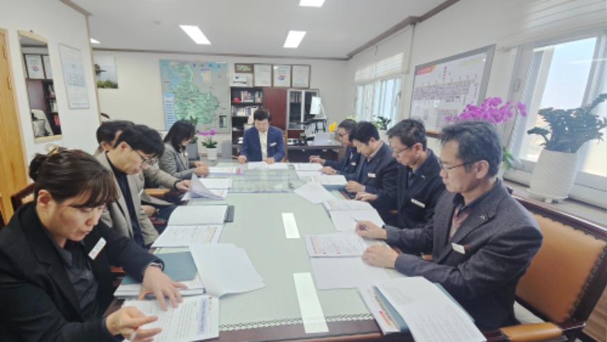 6. 21일 시청 부시장실에서 진행된 봄철 주요 축제·관광지 관광수용태세 점검 회의.jpg
