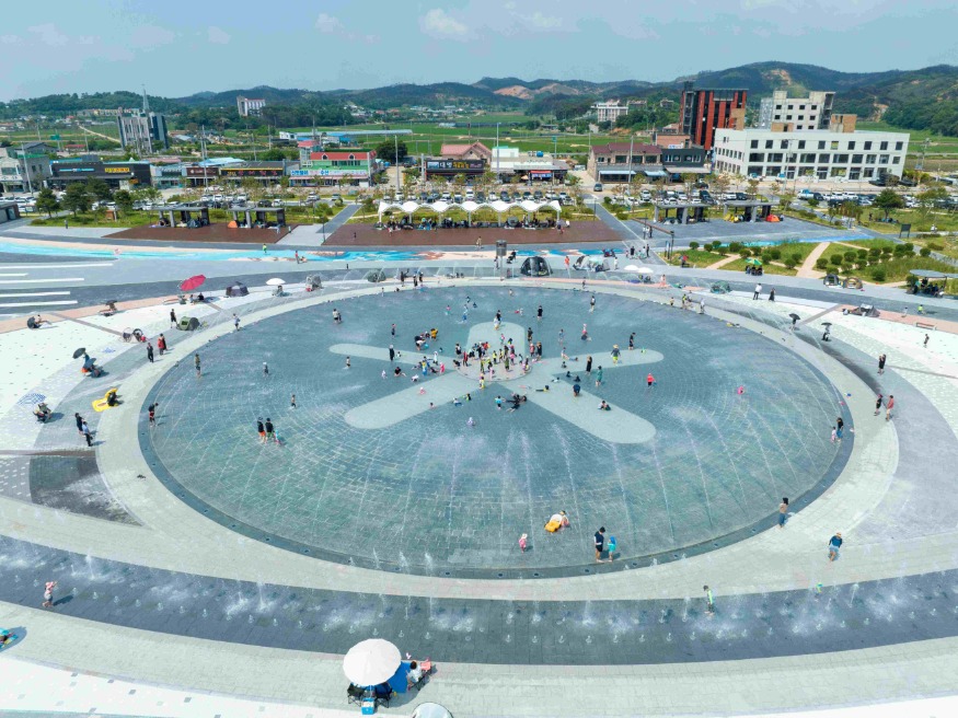 25일 (어린이날 ‘홍성’ 남당항 음악분수 보러오세요)2.jpg