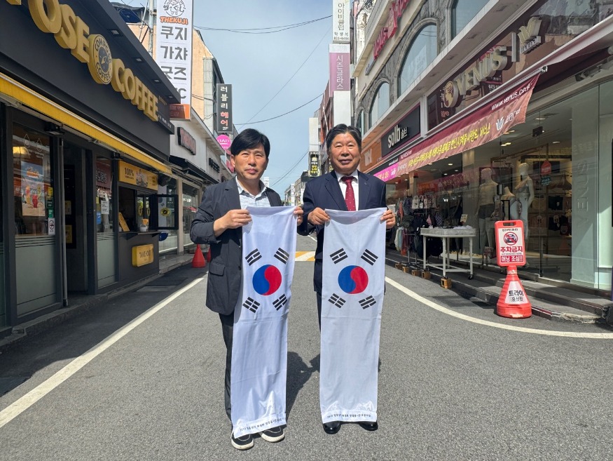 25일 (홍성역사인물축제, 축제 분위기 고조).jpg
